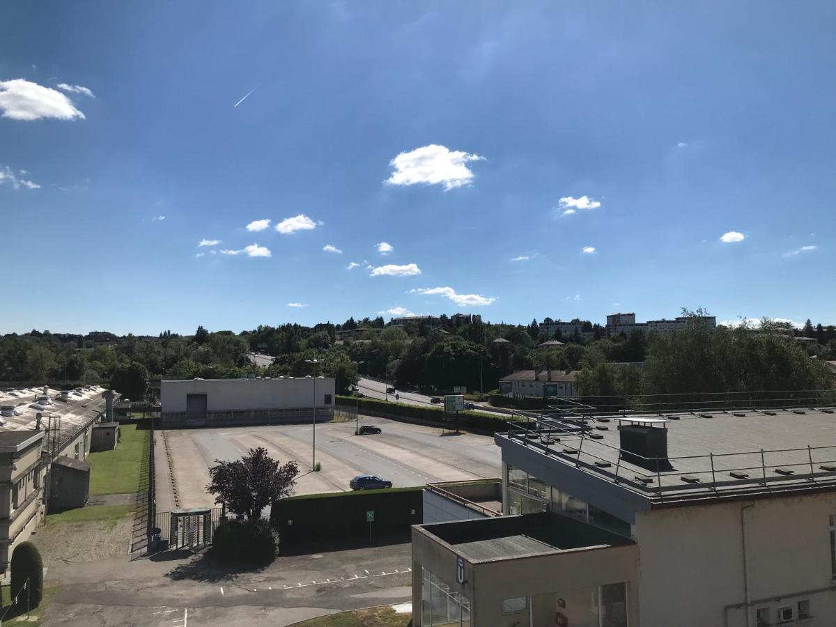Un Petit Bout De Reve, Balcon, Parking & Proche Centre Apartment Annecy Bagian luar foto